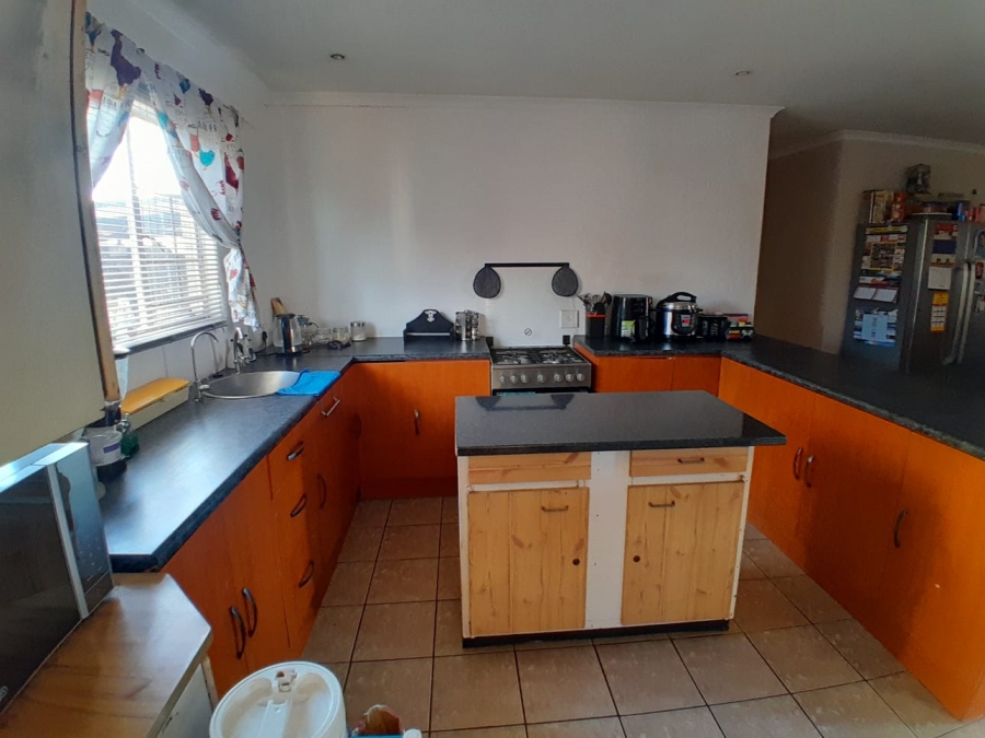 3 Bedroom Property for Sale in Kathu Northern Cape